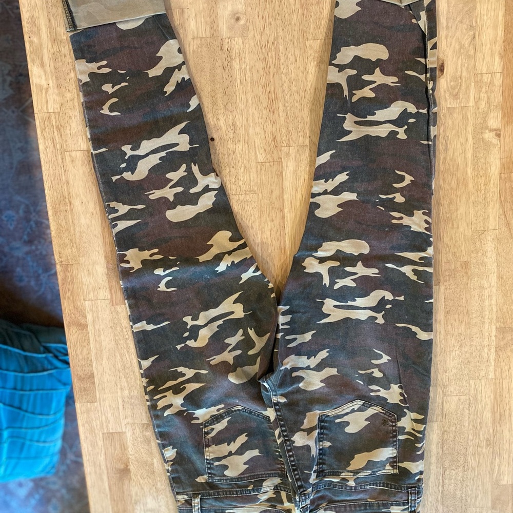 Kut from the Kluth camo pants - Picture 5 of 6